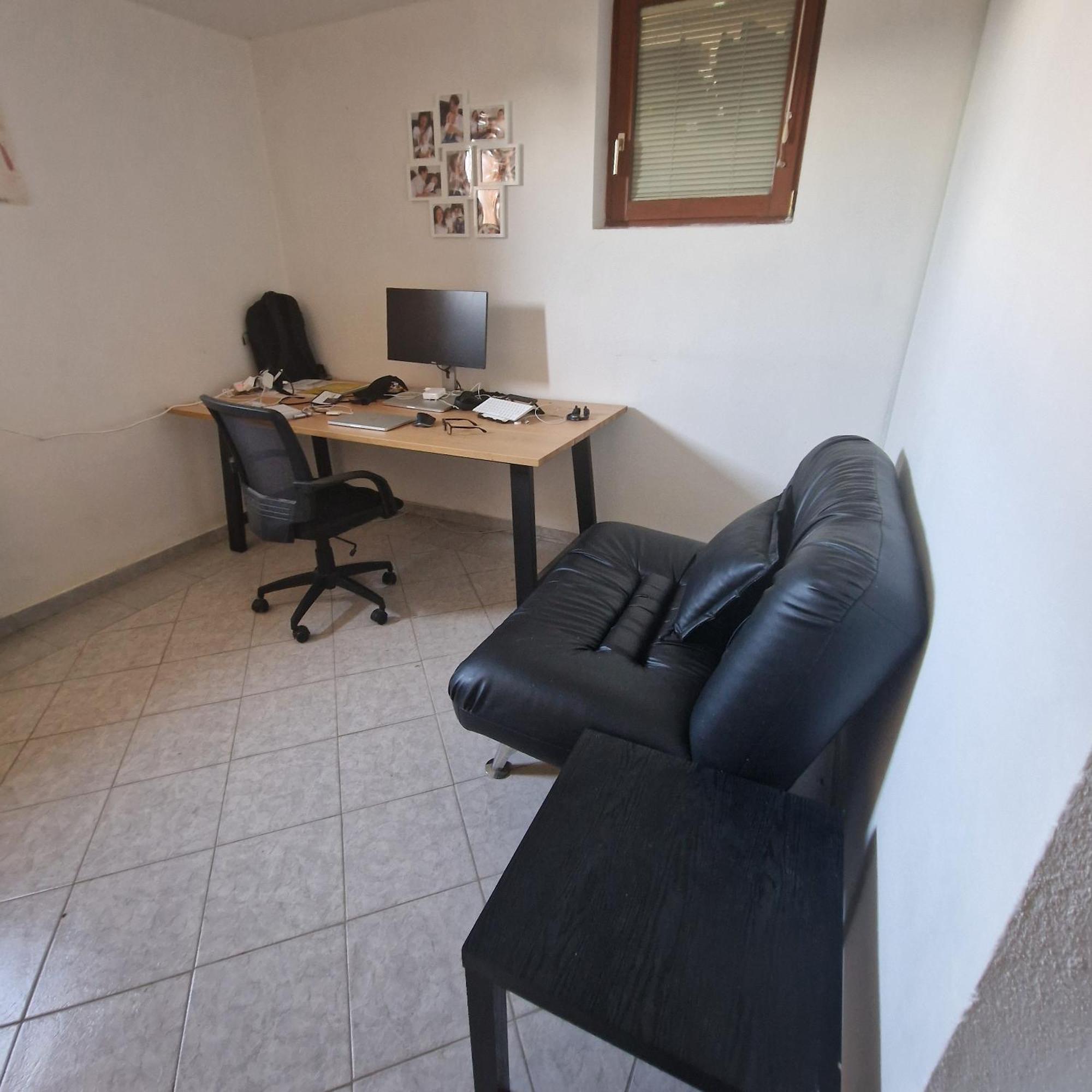 Spacious & Cozy Countryside Apartment Šenčur 외부 사진